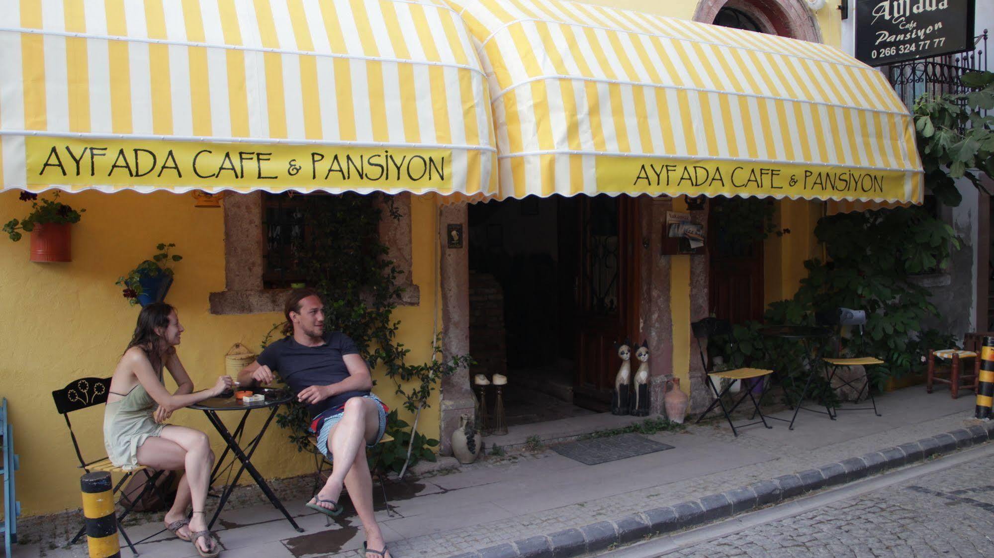 Ayfada Cafe & Pension Ayvalı Esterno foto