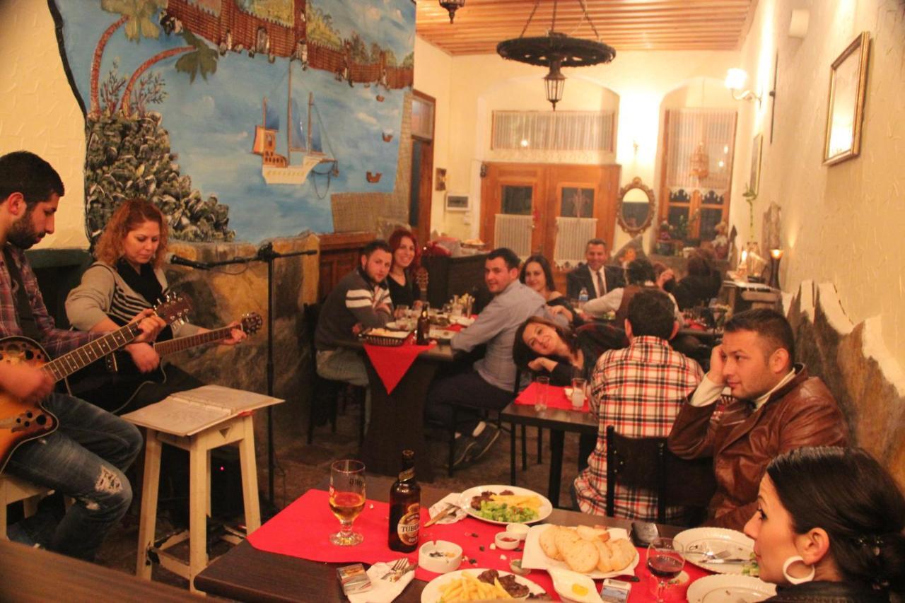 Ayfada Cafe & Pension Ayvalı Esterno foto
